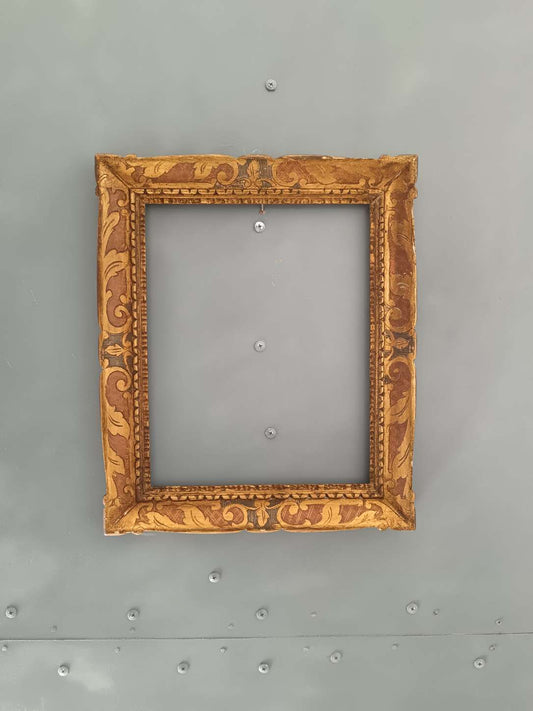 Antica cornice a cassetta in stile seicentesco emiliano decorata a sgraffito