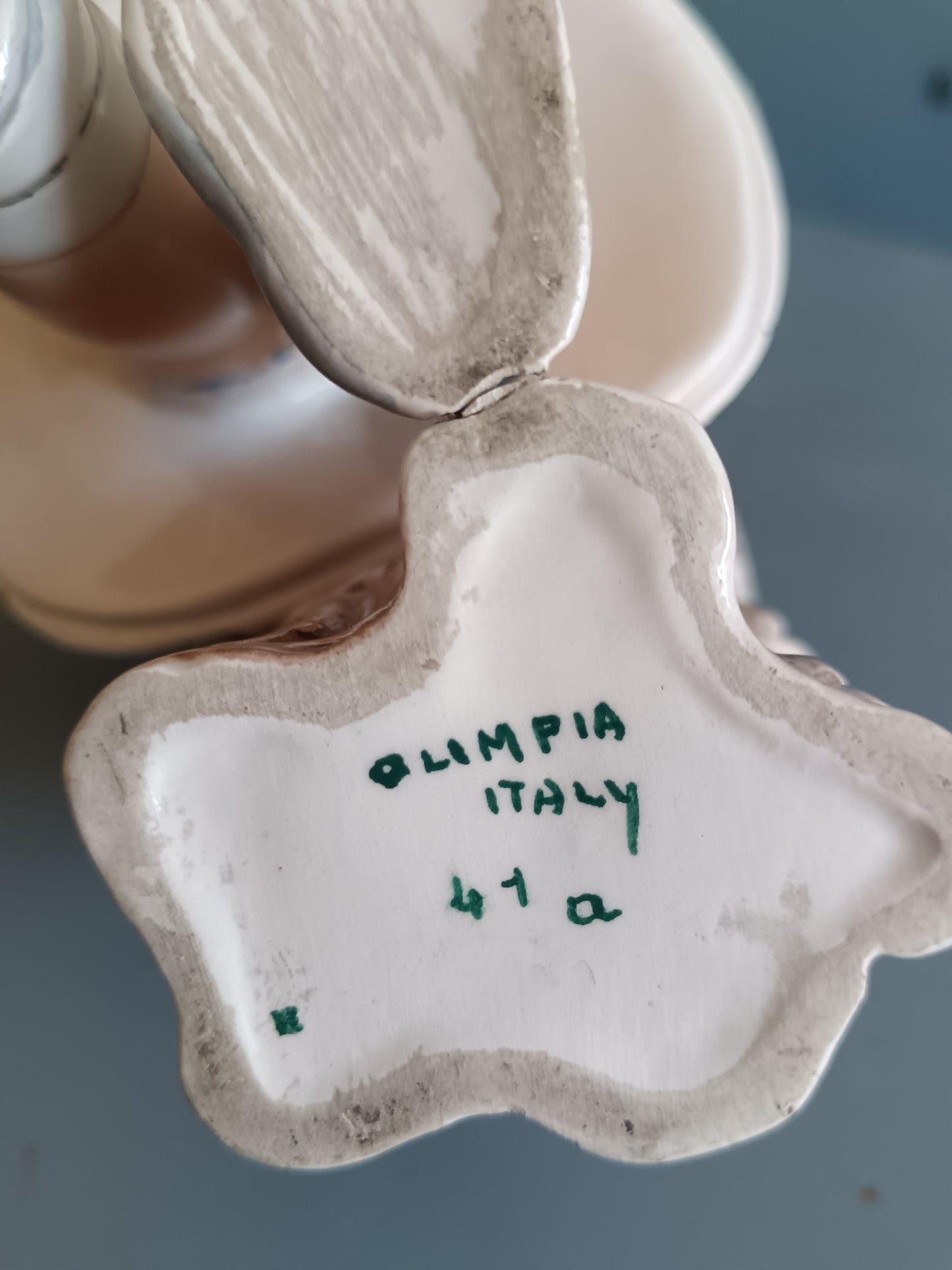 Olimpia ITALY, Statuina in ceramica policroma anni 40'/50'.