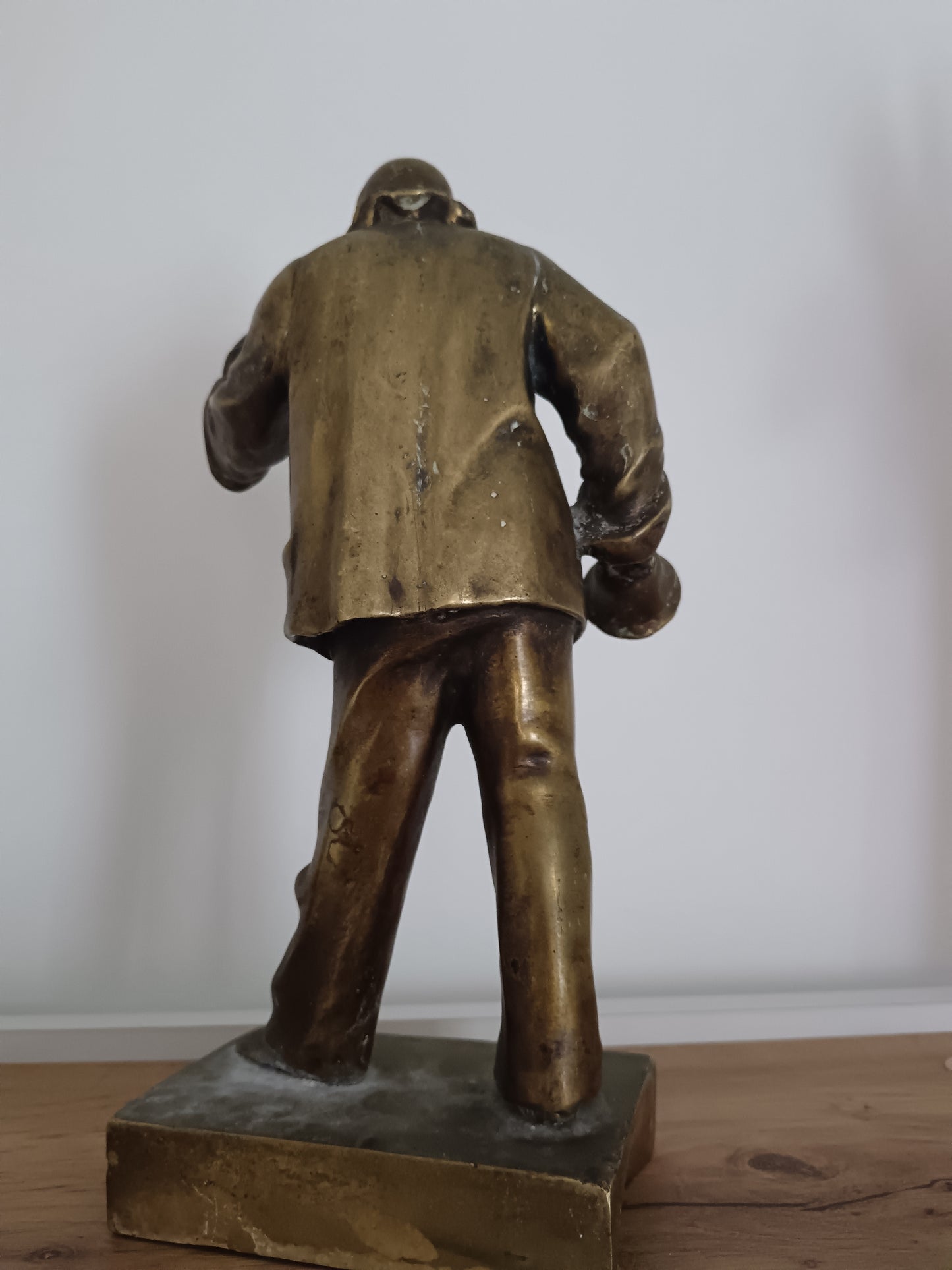Scultura in bronzo Pierrot  clown attribuibile a Francesco de Matteis .
