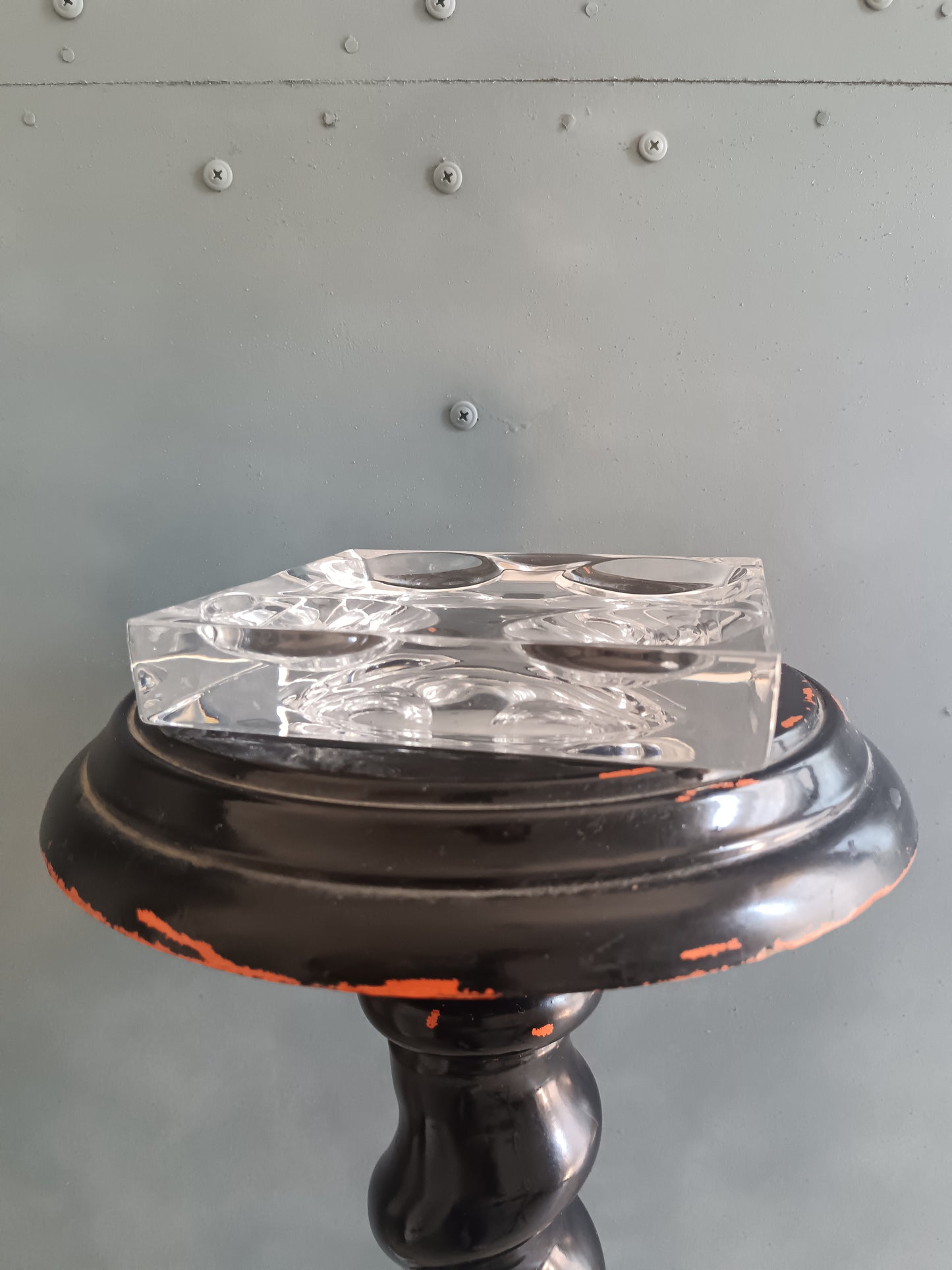 Posacenere ,Vide-Poche Vintage In Vetro Massiccio Molato Design Modernista Italiano Anni 70”
