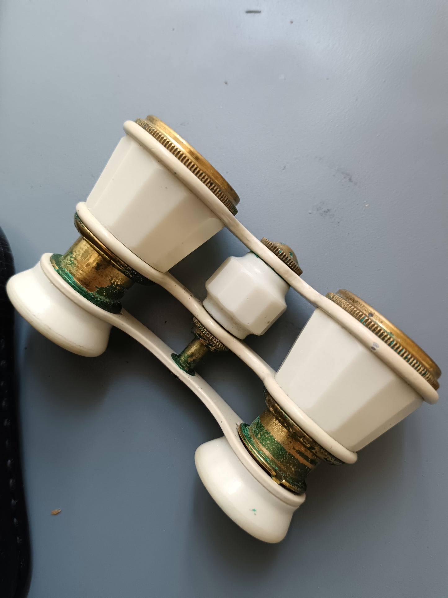 Binocolo da Teatro Vintage JEMULLES 2.5x60 Avorio & Ottone con Custodia Originale – Opera Glasses Anni ’50