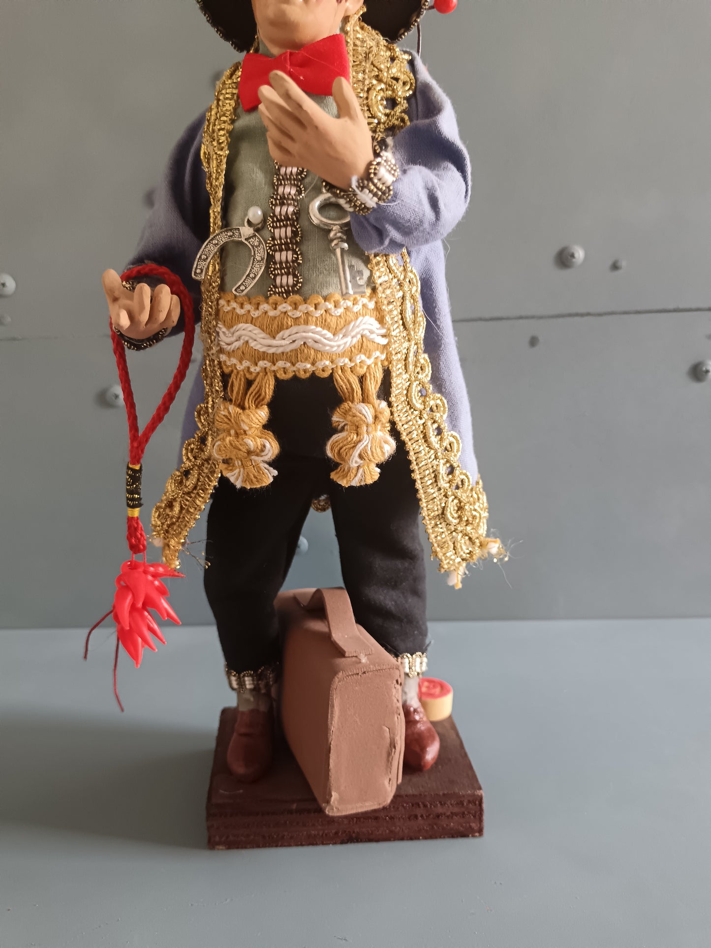 Sciò Sciò Napoletano h 32 cm Terracotta, Occhi in Vetro, Costume Tradizionale Artigianale