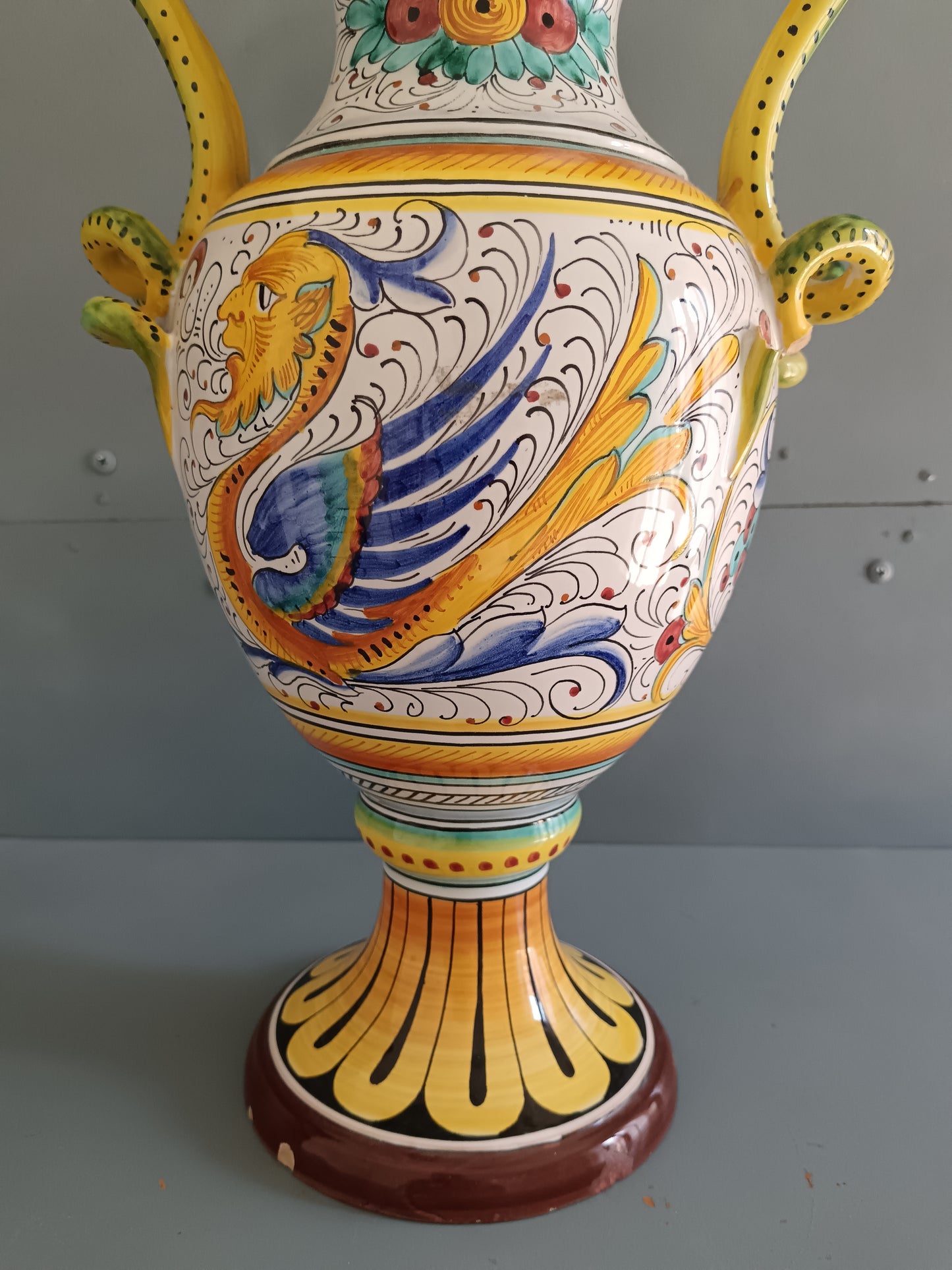 Grande Anfora Fratelli Mari Deruta H 45 cm Maiolica Artistica Dipinta a Mano Manici Serpente