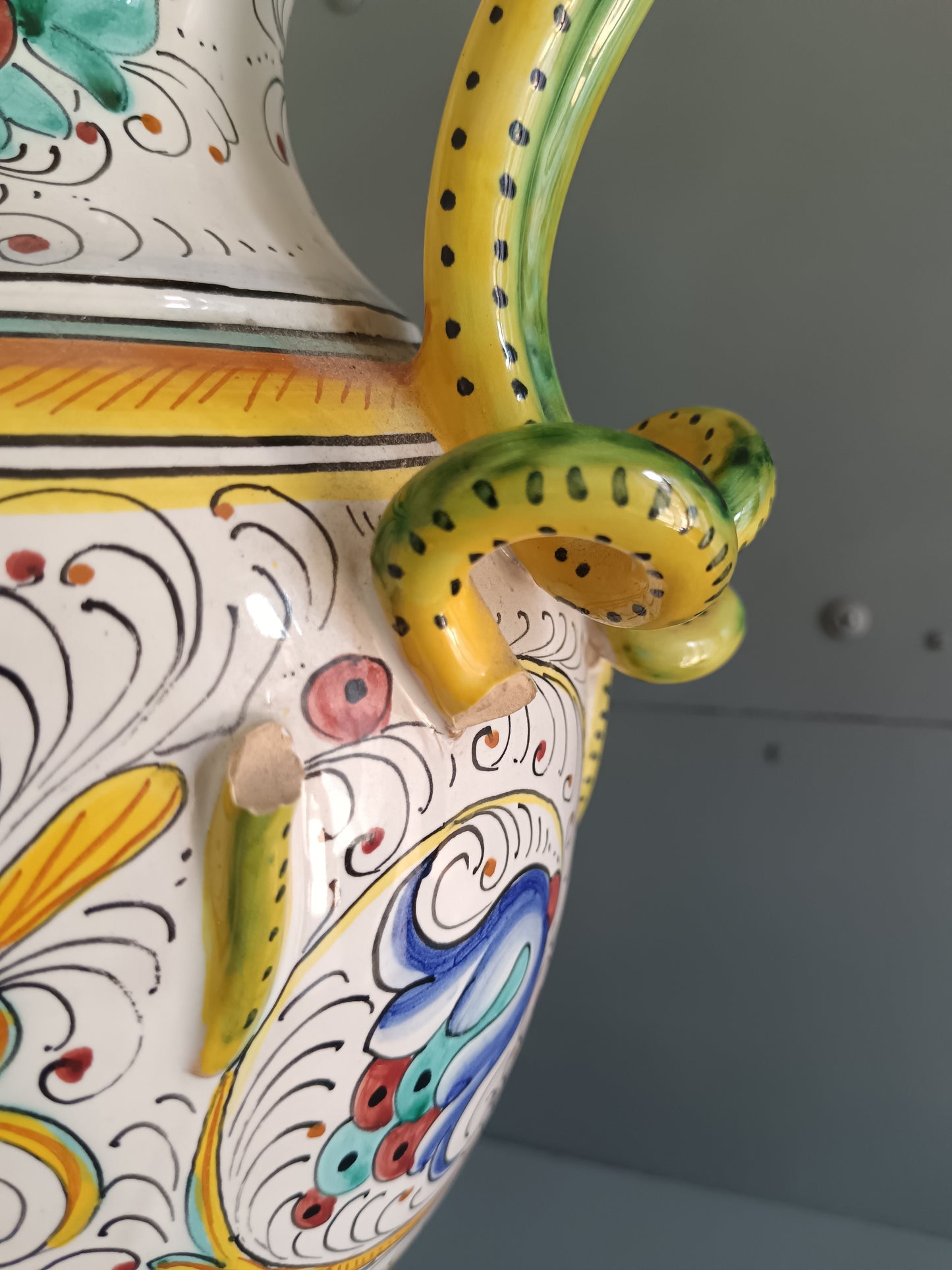 Grande Anfora Fratelli Mari Deruta H 45 cm Maiolica Artistica Dipinta a Mano Manici Serpente