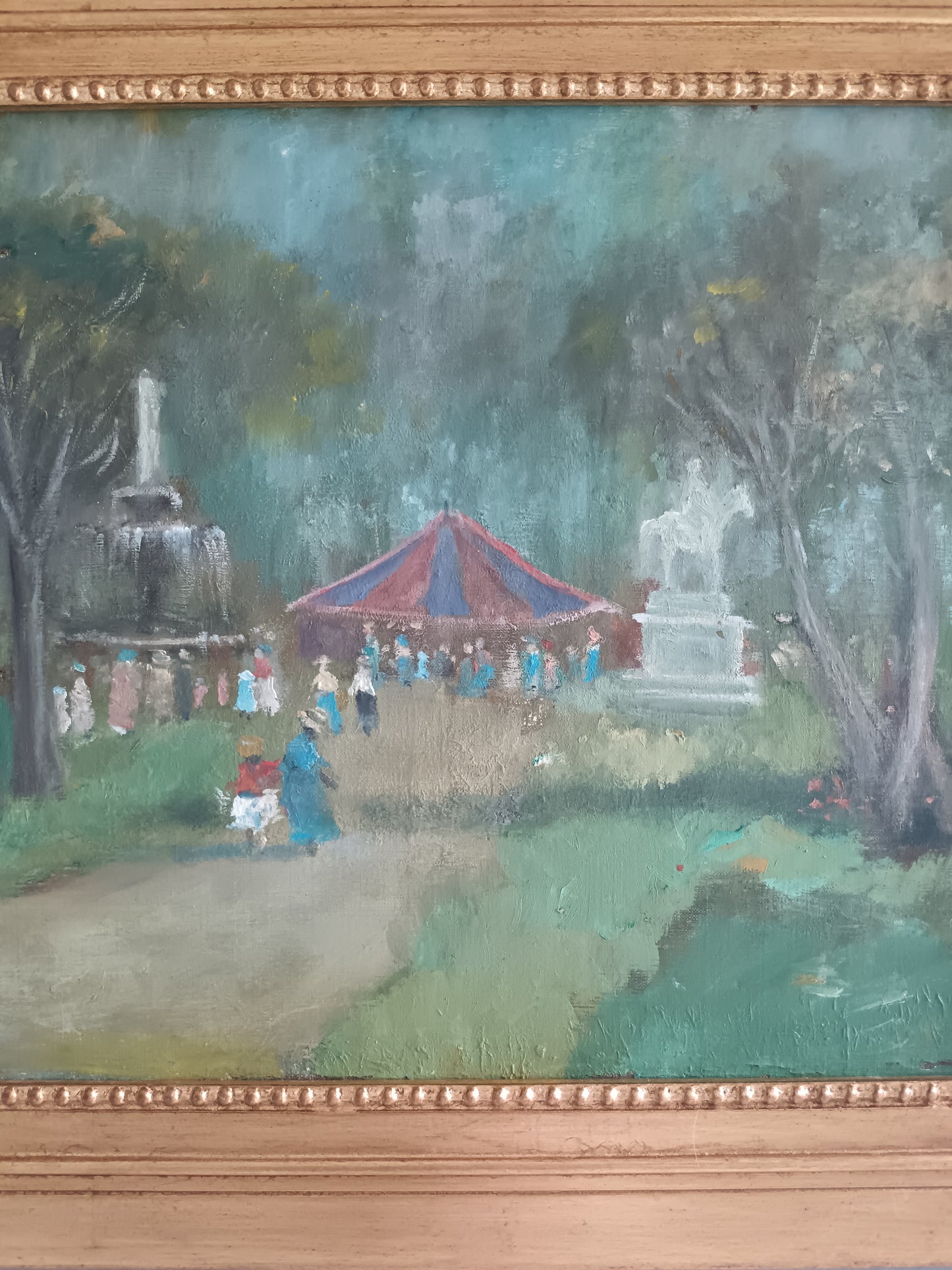 Dipinto Olio Su tela "Scena Nel Parco Con Padiglione e Figure" prima metà del XX Secolo Cornice in legno