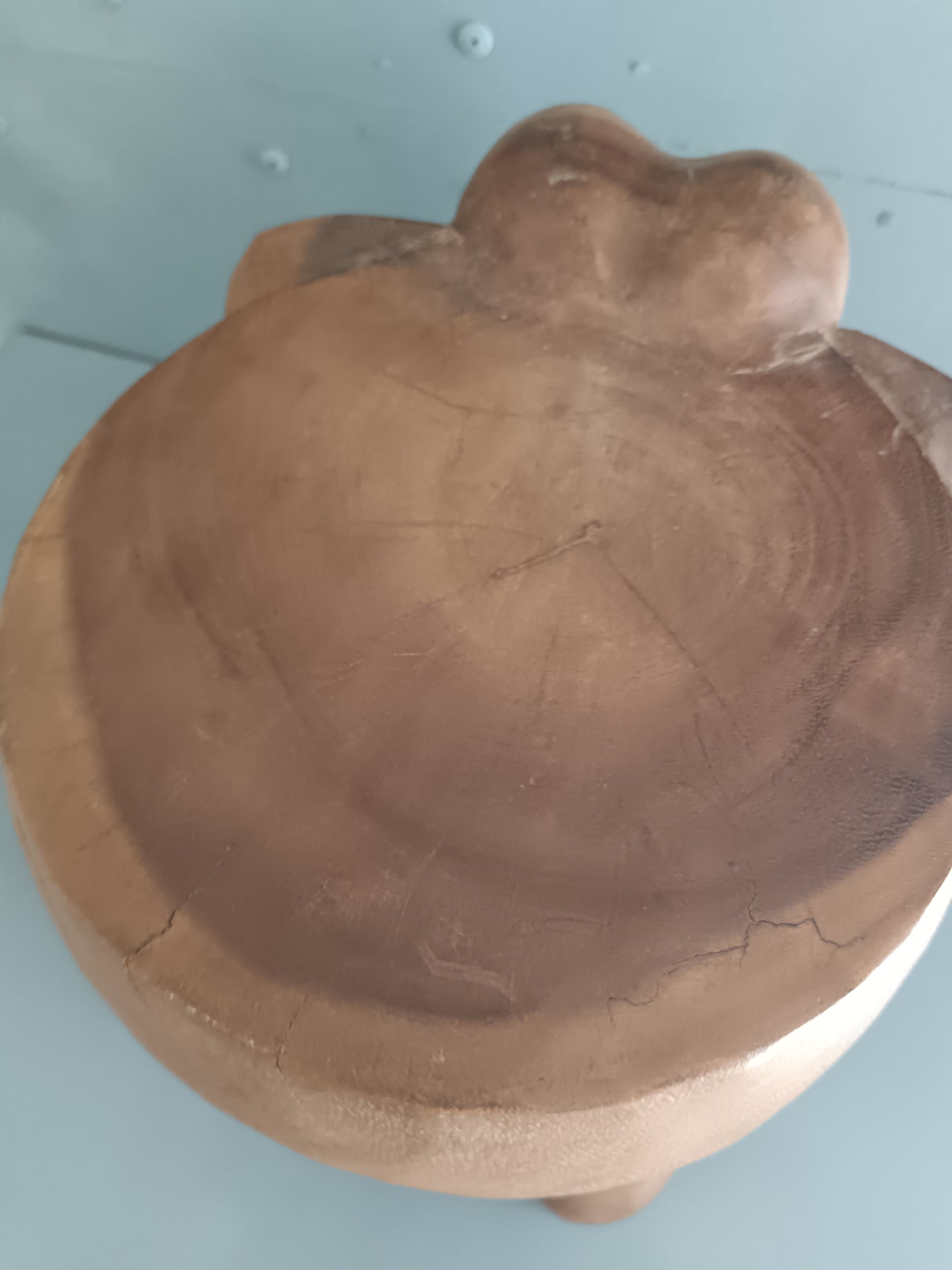 Tavolino Elefante in Legno Massello Scolpito a Mano – Scultura Etnica Vintage