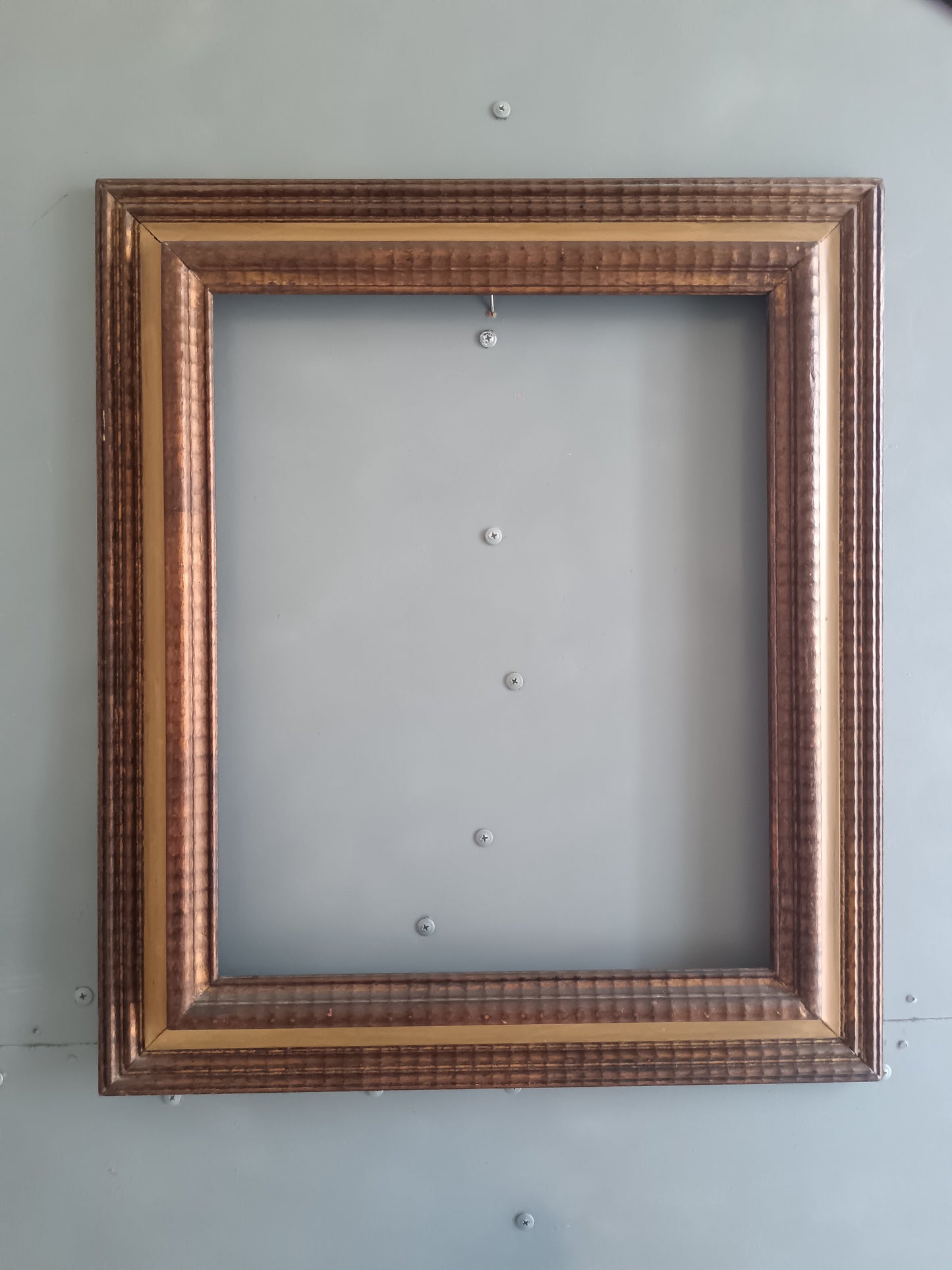 ANTICA CORNICE ITALIANA GUILL0CHÉ IN LEGNO E DORATA – FINE ‘800 PRIMI ‘900