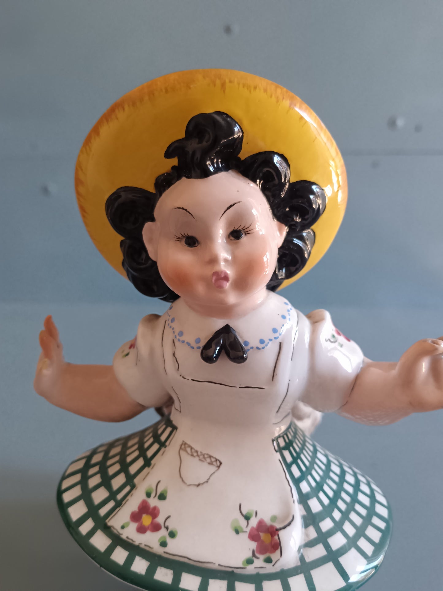 Olimpia ITALY, Statuina in ceramica policroma anni 40'/50'.