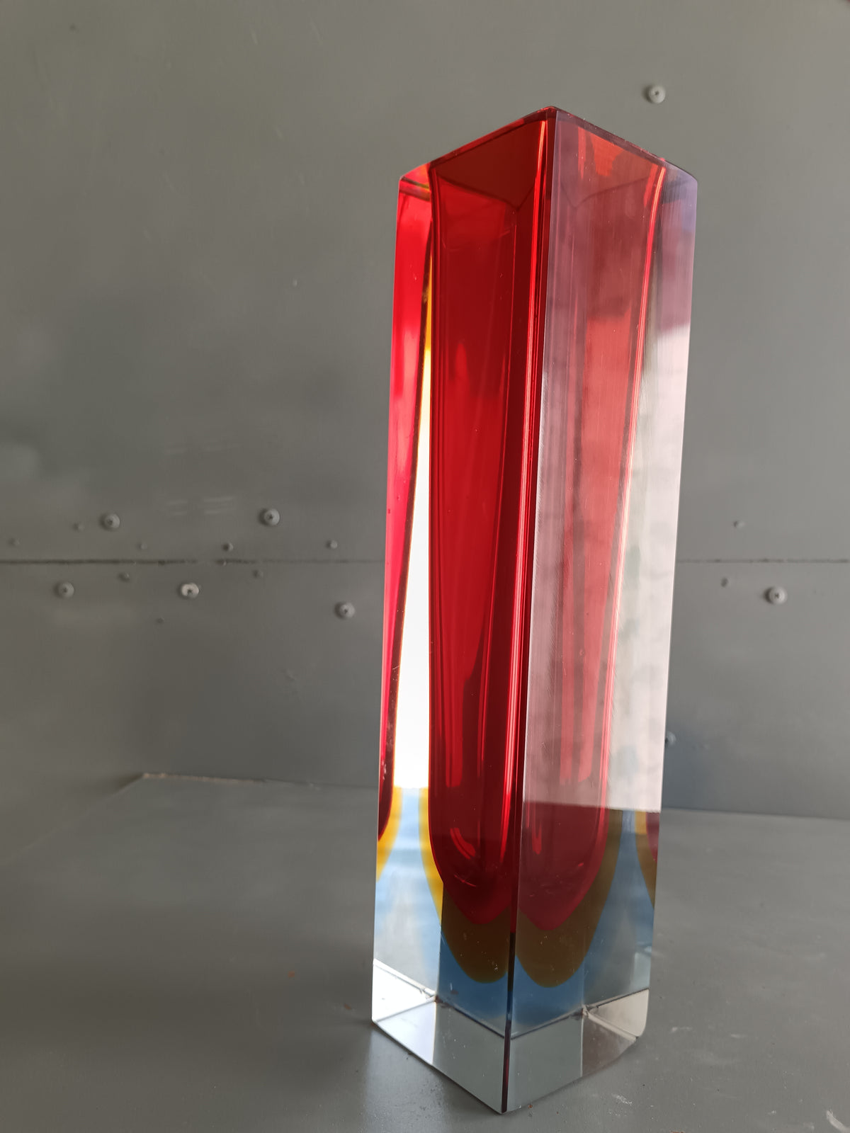 VASO MURANO SOMMERSO ATTR. FLAVIO POLI – MANDRUZZATO – ROSSO AMBRA BLU – 30 CM