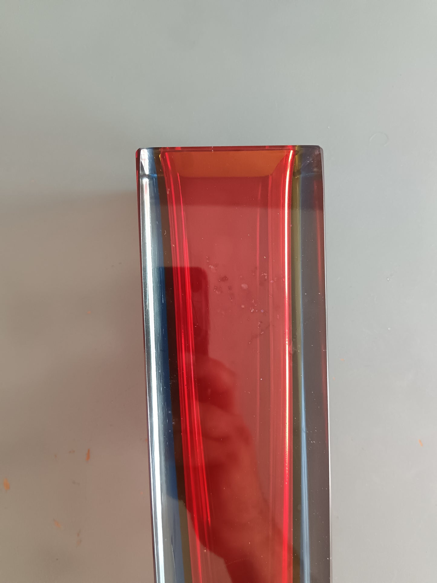 VASO MURANO SOMMERSO ATTR. FLAVIO POLI – MANDRUZZATO – ROSSO AMBRA BLU – 30 CM