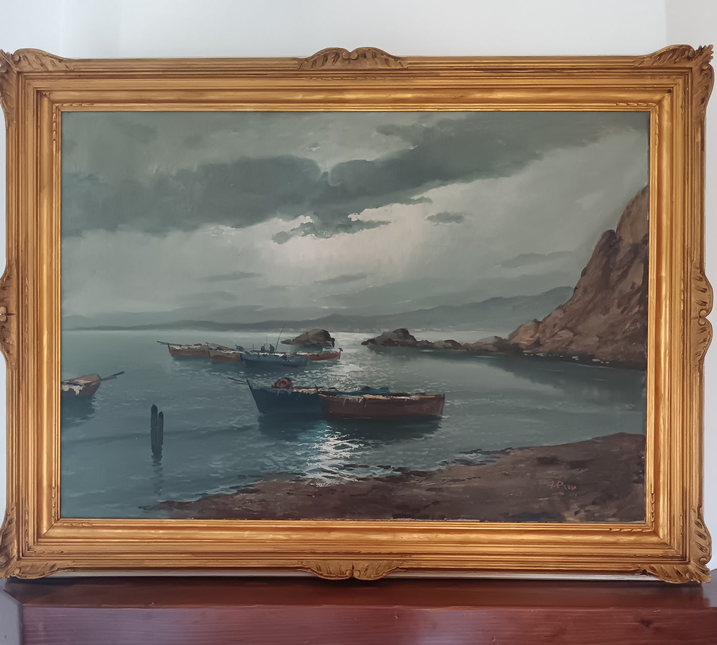 Grande Marina di Capri con Barche – Olio su Tela – Firmato – “Capri 1951” – Cornice Dorata