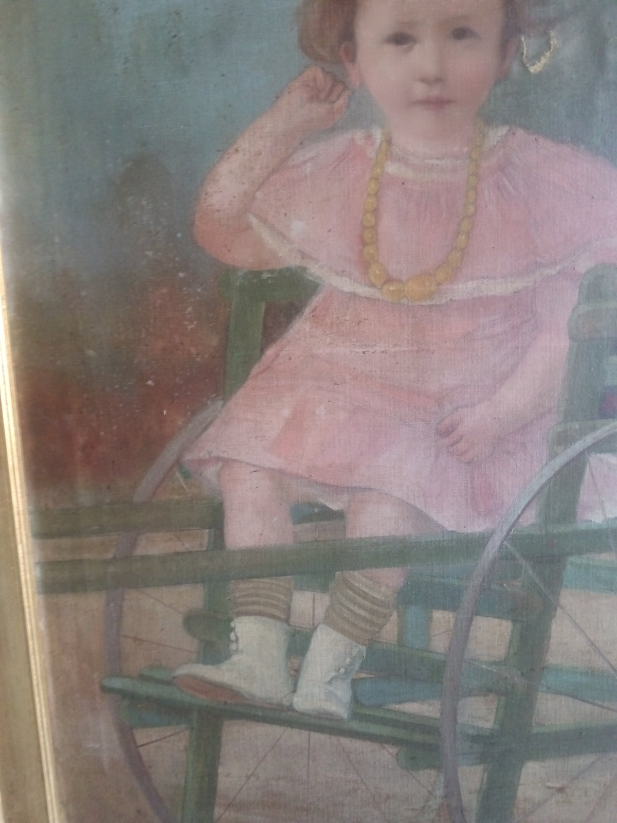 Antico Ritratto di Bambina con Abito Rosa e Giocattolo – Olio su Tela – 72x94 cm