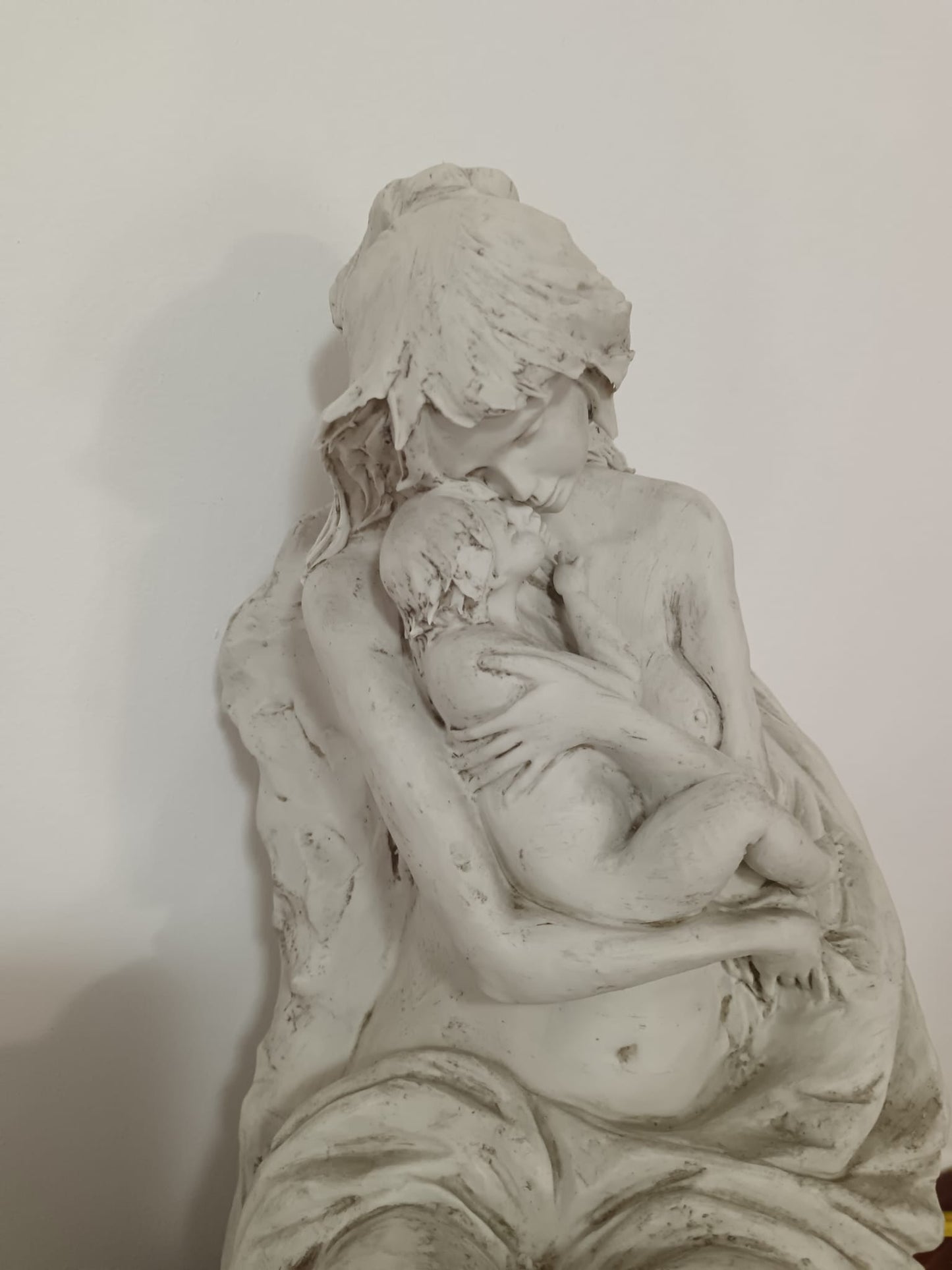 Nico Venzo (Bassano Del Grappa 1938)- Scultura in porcellana epoca XX Secolo