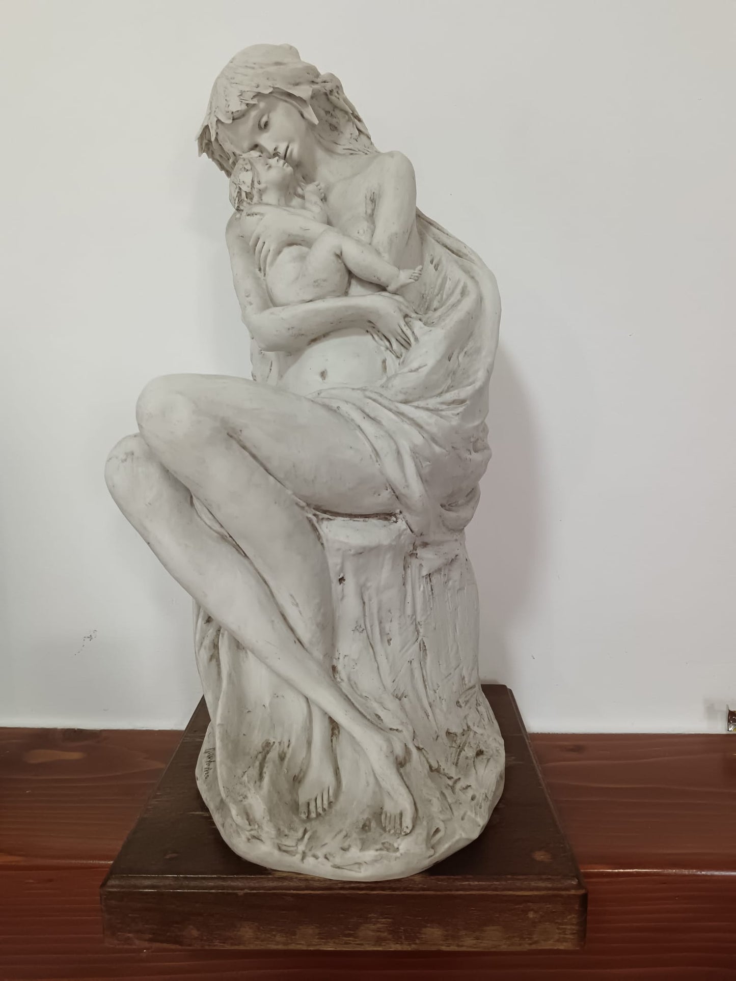 Nico Venzo (Bassano Del Grappa 1938)- Scultura in porcellana epoca XX Secolo